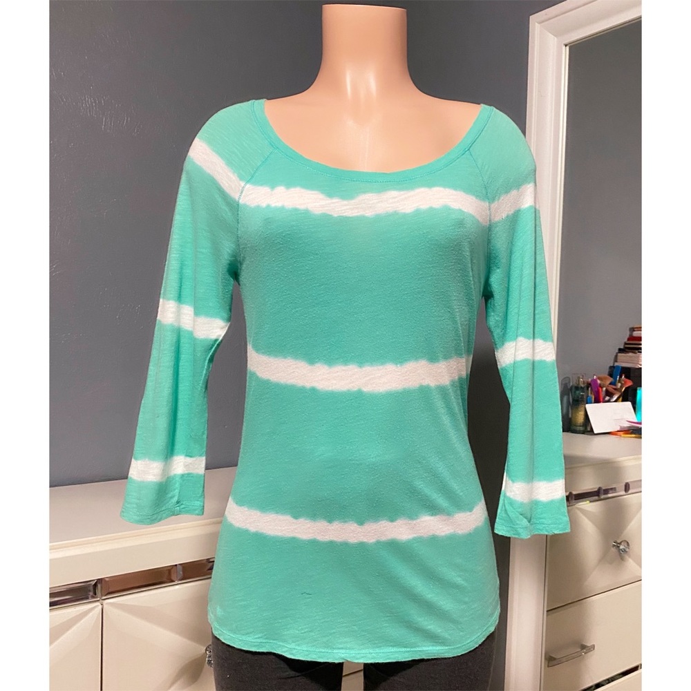 Hollister 3/4 Sleeve Tee